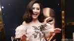 Yeay! Prilly Latuconsina yang Kembali Ceria
