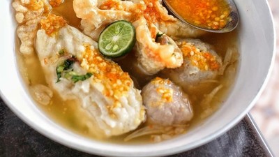 Bikin Ngiler! Gurih Kenyal Si Bakso Cuanki yang Murah Meriah