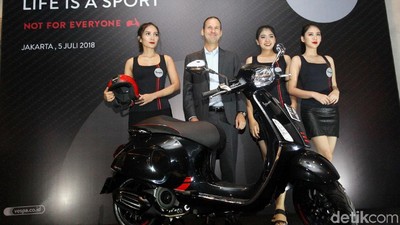 Vespa Luncurkan Sprint Carbon