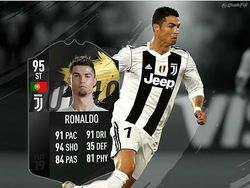 Heboh Ronaldo Berseragam Juventus di Media Sosial