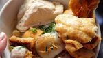Bikin Ngiler! Gurih Kenyal Si Bakso Cuanki yang Murah Meriah