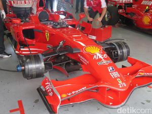 Mobil Balap Formula 1 Bekas Schumacher Dijual, Berapa Harganya?