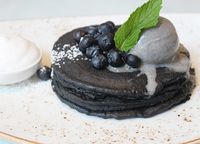 New York Larang Makanan dan Minuman Hitam dari Arang Aktif, Ini Sebabnya