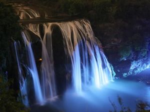 Foto: Air Terjun Favorit Warga China