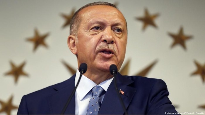 Pemerintah Turki Limpahkan Kekuasaan Eksekutif ke Tangan Presiden Erdogan