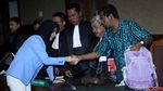 Tok! 10 Tahun Penjara untuk Bupati Rita