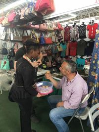 Berbagai barang buatan Indonesia (dok KBRI Tanzania)