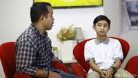 Berbagai hal tak menyenangkan diterima Bowo, mulai dari komentar miring hingga ancaman kerap diterimanya.