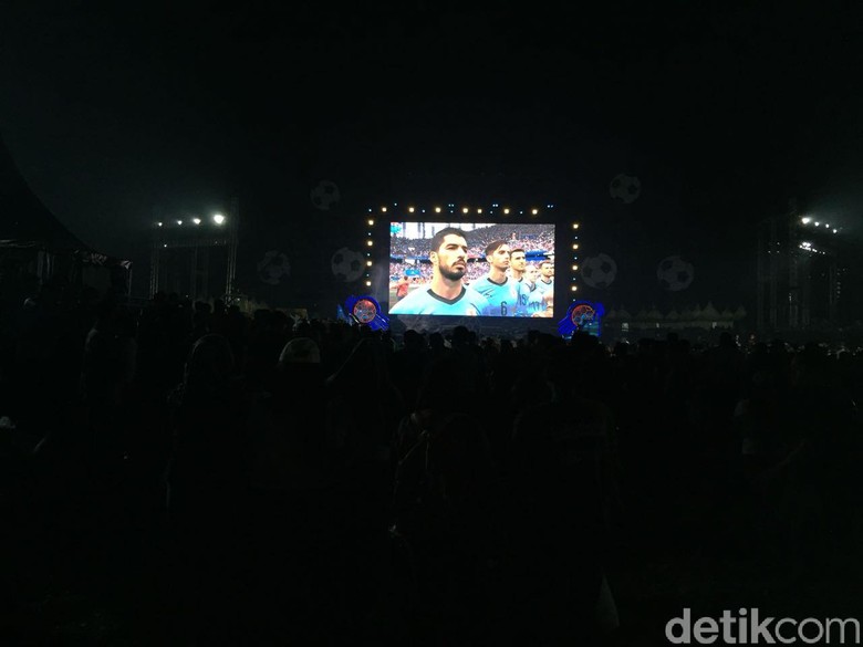 Serunya Nonton Bareng Piala Dunia Transmedia di BSD Serunya Nonton Bareng Piala Dunia Transmedia di BSD