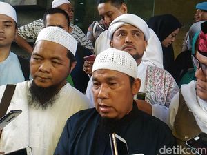 GNPF-U soal Masuk Timses Prabowo-Sandi: Tunggu Ijtimak Ulama II