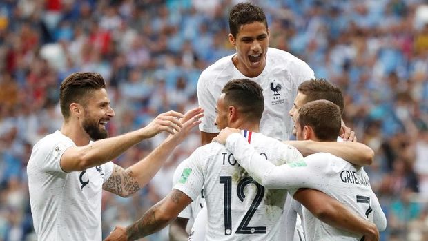 Prancis menang 2-0 atas Uruguay di babak perempat final Piala Dunia 2018.