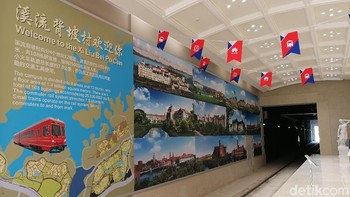 Perjalanan kereta memakan waktu sekitar 15-20 menit. Kereta ini akan dipakai para pekerja untuk berpindah-pindah tempat dengan total panjang lintasan mencapai 7,8 kilometer. (Foto: detikINET/Jabbar Ramdhani)