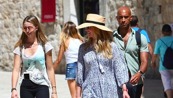 Anak bungsunya Eve beranjak dewasa. Laurene juga telah menemukan tambatan baru yakni Adrian Fenty, seorang politisi. Ia aktif di kegiatan filantrofi dan kerap menyumbangkan uang dari warisan senilai USD 19,8 miliar atau di kisaran Rp 285 triliun. Foto: istimewa