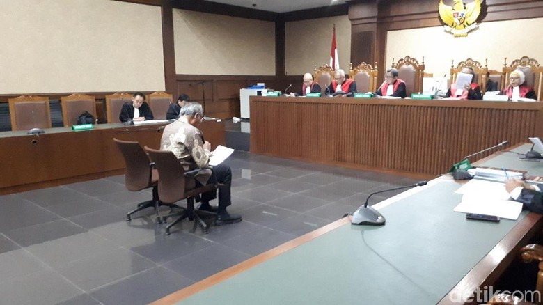 Dokter Bimanesh Salahkan Fredrich: Saya Tak Ada Niat Halangi KPK Dokter Bimanesh Salahkan Fredrich: Saya Tak Ada Niat Halangi KPK