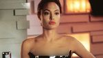 Penampilan Angelina Jolie Muda, dari Punk Rock sampai Artis Top