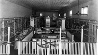 Konsep supermarket pertama di Memphis, Tennessee. Toko ini dibuka pada 1916, dan foto ini diambil pada 1918. Istimewa/Boredpanda.