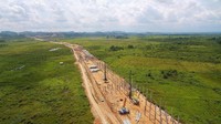 Untuk di Seksi 4 pekerjaan pancang pondasi sedang dilakukan. Istimewa/Jasamarga Balikpapan Samarinda.