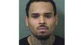 Chris Brown Harusnya Bisa Seperti Michael Jackson Asal Tak Dikelilingi Anggota Geng