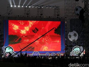 Layar Raksasa Sunburst BSD Menunggumu untuk Nobar Kroasia vs Inggris