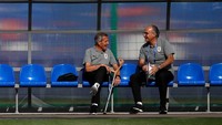 Tabarez pensiun dari pesepakbola di usia 32 tahun sebelum banting setir jadi pelatih. Ia bermain selama 12 tahun di enam klub. (Foto: GettyImages)