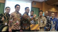 PT Ceria Nugraha Indotama (CNI) merupakan pelanggan Premium Platinum PLN terbesar di Indonesia bagian Timur dengan total daya sebesar 350 Juta VA yang disuplay dari tegangan tinggi sebesar 150.000 volt. Realisasi daya ini akan berlangsung dalam tiga tahapan. Untuk tahap awal yang direalisasikan sebesar 118 juta VA yang akan dimulai pada bulan Januari tahun 2020. Tahap kedua pada bulan Juni 2020 sebesar 100 juta VA, tahap ketiga pada bulan Juni 2021 sebesar 150 juta VA. Foto: dok. PLN