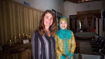 Saat berkunjung ke Indonesia. Foto: Bill & Melinda Gates Foundation