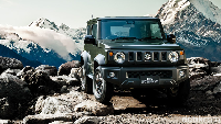 Suzuki Jimny terbaru tak menghilangkan ciri khasnya dengan mempertahankan sasis tangga (ladder frame). Foto: Suzuki