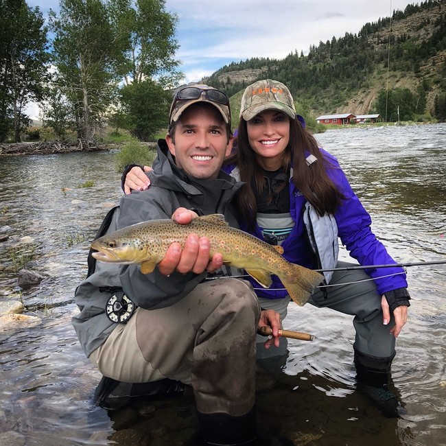 Kabarnya, Donald Trump penggemar Kimberly. Hubungan keduanya pun tentu sudah mendapat restu dari Donald dan Melania Trump.  Foto: Instagram  Foto: Instagram (@kimberlyguilfoyle)