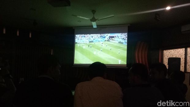Suasana Nobar Piala Dunia di Jajaran Polda Sulsel