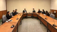 Foto: Selain menghadiri MGMAC, Anies beserta delegasi Provinsi DKI Jakarta diterima oleh Menteri Pembangunan Nasional Singapura, Lawrence Wong, dan Menteri Luar Negeri Singapura, Vivian Balakrishnan untuk membahas berbagai peluang kerjasama di bidang pembangunan kota. (Dok Istimewa).