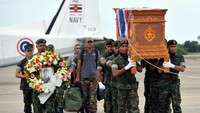 Seorang mantan penyelam Angkatan Laut Thailand tewas dalam upaya penyelamatan 12 remaja dan seorang pelatih sepakbola yang terjebak dalam gua, Jumat (06/7/2018) dinihari. Panumas Sanguanwong/Reuters.