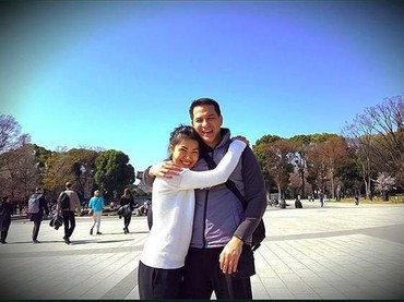 12 Tahun Menikah, Begini Momen Romantis Ari Wibowo dan Inge