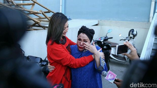 Nadine-Dimas Resmi Nikah, Keseruan Konser Celine Dion