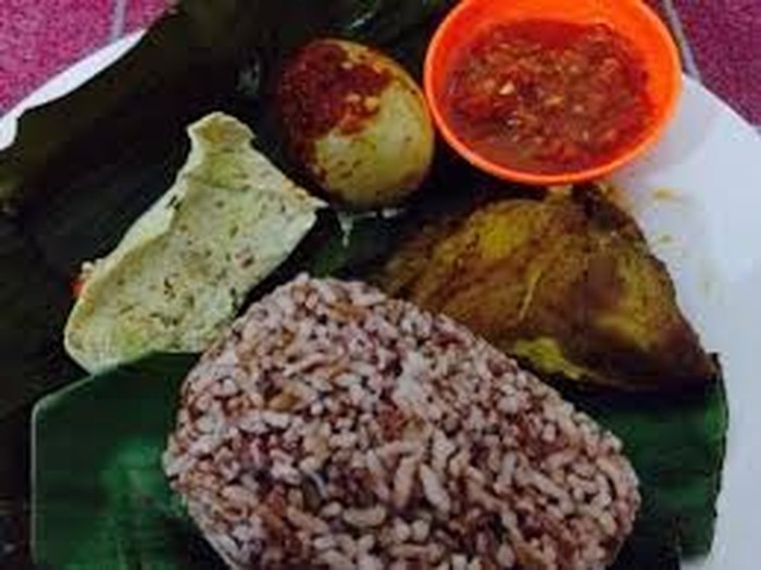 Nasi Timbel Komplet Yang Sedap Ada Si 5 Restoran Di Bandung Ini