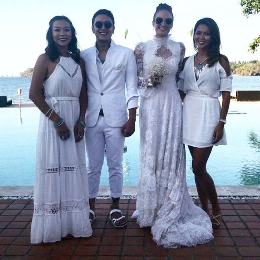 Jangan Baper! Romantisnya Pernikahan Nadine Chandrawinata 