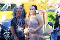 Selalu di-Bully, Gadis Ini Datang ke Pesta Prom dengan Cara Mengejutkan