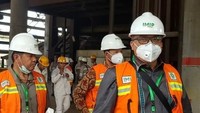 Hasil kunker itu dibagikan Dede di akun Facebooknya. Dede mengatakan dirinya dan rombongan Komisi IX mengecek langsung ke PT IMIP mulai dari kantin pekerja, mess pekerja, pabrik hingga ruang operator.