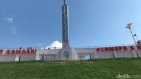Monument of Glory adalah salah satu monumen penting dan bersejarah di Samara. Ini adalah monumen untuk mengenang jasa kaum buruh pabrik pesawat di masa Perang Dunia II (Resha/detikTravel)