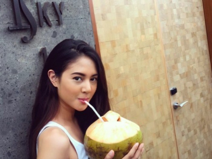 Aurelie Moeremans Aurelie Moeremans