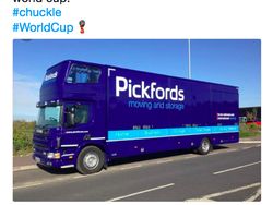 Aksi Jordan Pickford dalam Deretan Meme Lucu