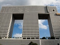 Dibilang Aib Arsitektur, Gedung Gajah Ini Justru Jadi Ikon Bangkok
