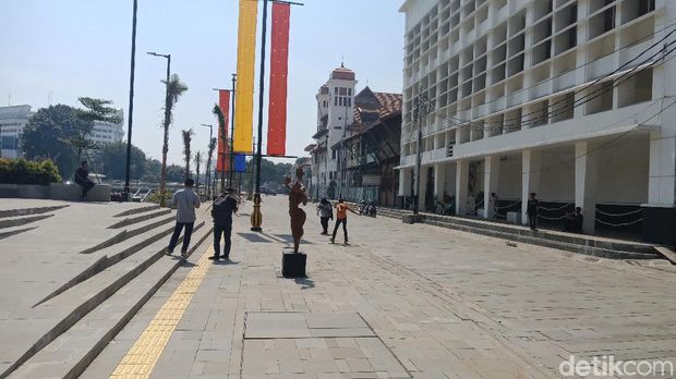 Kali Besar Kota Tua / 