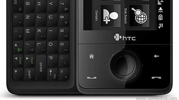 HTC Pro yang dirilis pada 2008 disebut sebagai salah satu pilihan ponsel terbaik selain BlackBerry yang kala itu masih berjaya. Foto: Unwired