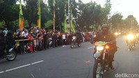 Pasukan dari Kodam Jaya pun turut ambil bagian dalam Jakarnaval 2018 (Foto: Nur Azizah Rizki Astuti/detikcom)