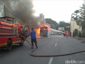 Bus Terbakar di Jurug Solo, Ini Dia yang Diduga Jadi Penyebabnya