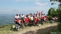 Khusus di Semarang acara sudah dimulai sejak Sabtu (7/7) untuk pembuka dengan tajuk Broventure Touring Goes to MXGP. Foto: Astra Honda Motor