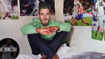 David de Gea pun diam-diam mengidolakannya dengan memajang banyak poster Pickford. Foto: istimewa
