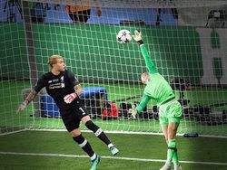 Aksi Jordan Pickford dalam Deretan Meme Lucu