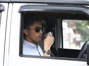 Hengky Kurniawan Gratiskan Fortuner Jadi Mobil Pengantin Warga