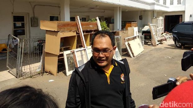 Miko, rekan korban, saat ditanyai soal rekannya yang jadi korban tewas. 